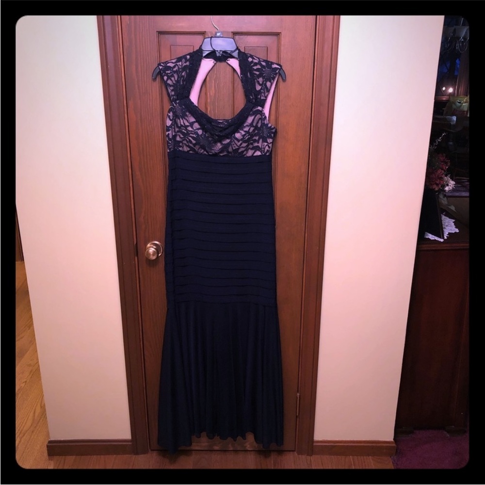 Floor Length Gown - image 6